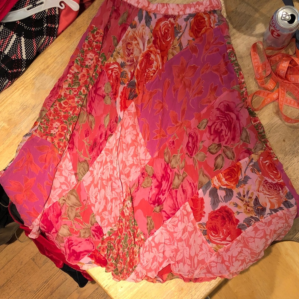 Coldwater creek melon/pink/red flowy skirt - Picture 1 of 6